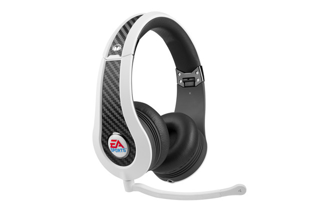 ea-sports-mvp-carbon-monster-gaming-headset-0